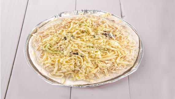 Gluten Free Pizza with Chicken, Cream cheese & Yellow cheese, Frozen