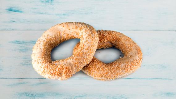 Gluten Free Round Sesame Bagel, Pre-cooked Frozen